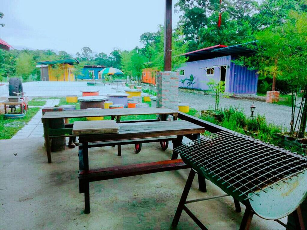 5 Stone Cabin Chalet Taiping Exterior photo